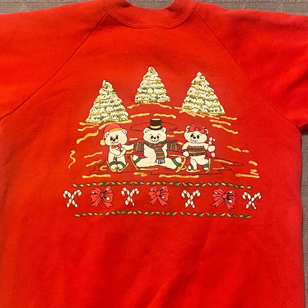 S Vintage Hanes Festive Sledding Bears Pullover Sweatshirt